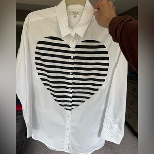 Madewell Black and White Striped HEART Button-Up Shirt Sz. Medium  100% cotton